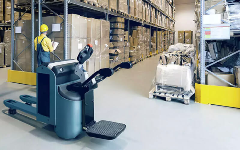 Check-up Media pallet truck