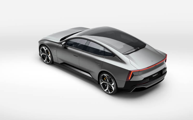 Check-up Media Polestar 5 above