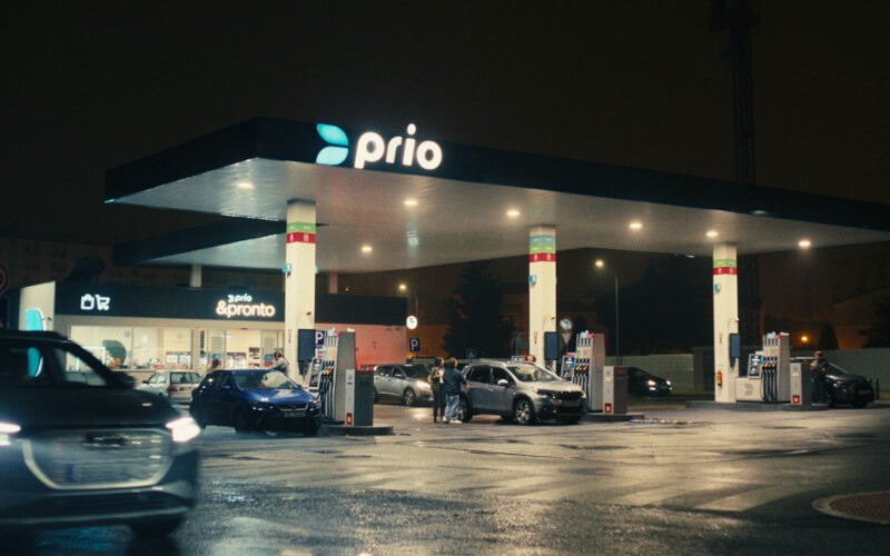 Check-up Media PRIO by night