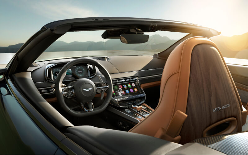 Check-up Media Q by Aston Martin interior