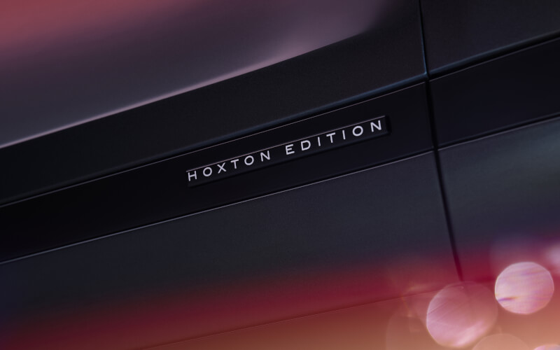 Check-up Media Range Rover Evoque Hoxton Edition door sill