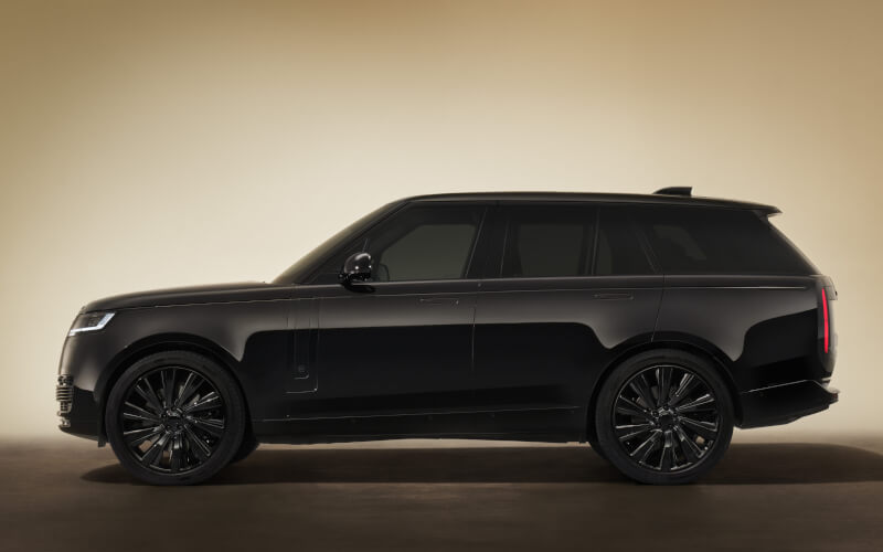 Check-up Media Range Rover SV Black side