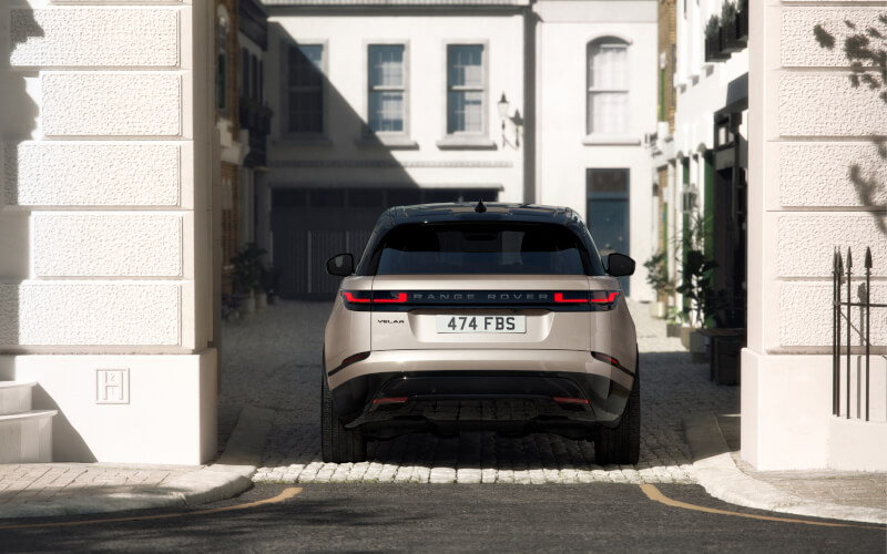 Check-up Media Range Rover Velar Belgravia Edition rear