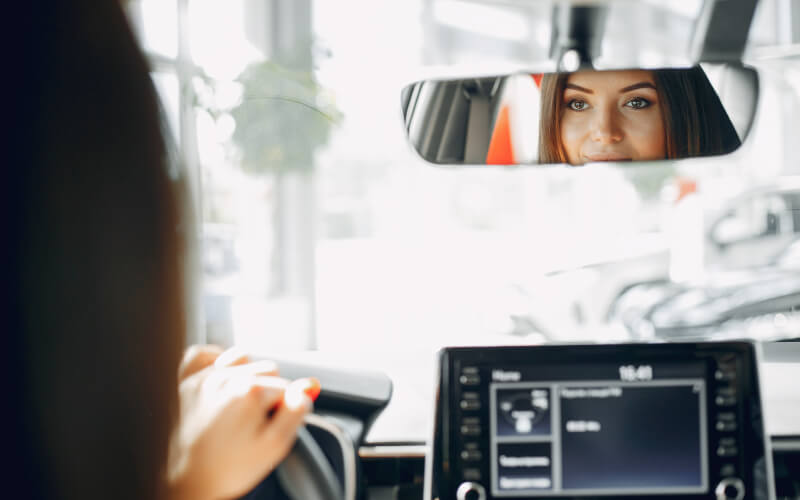 Check-up Media rearview mirror