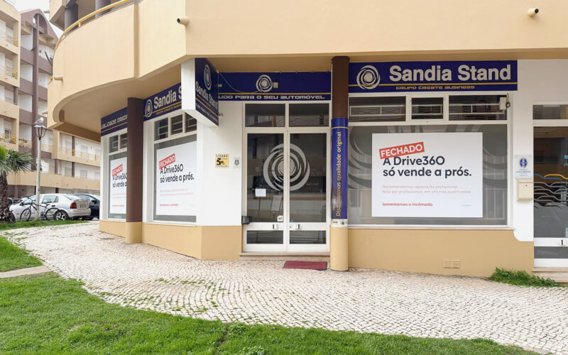 Check-up Media Sandia Stand