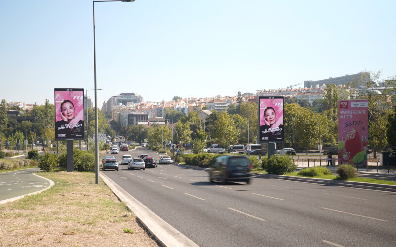Check-up Media United Nations JCDecaux 2