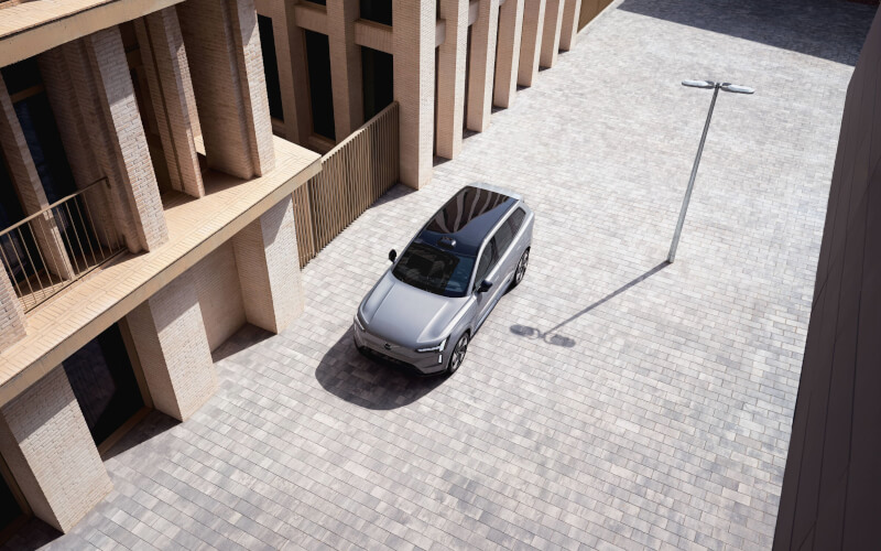 Check-up Media Volvo EX90 2