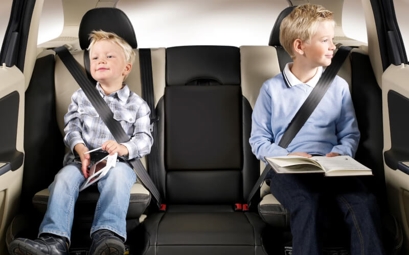 Check-up Media Volvo seatbelt 2