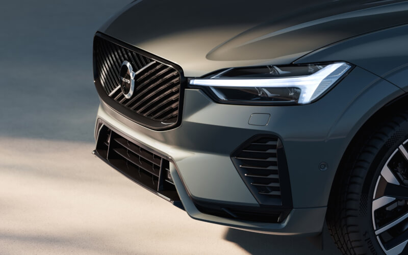 Check-up Media Volvo XC60 MY26 grille
