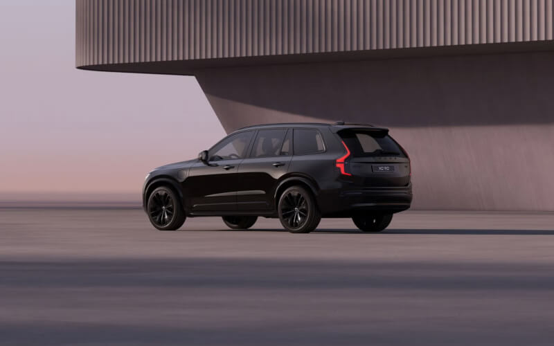Check-up Media Volvo XC90 Black Edition