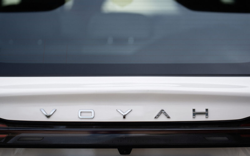 Check-up Media VOYAH COURAGE rear