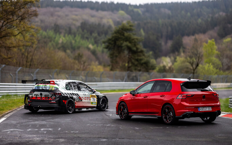 Check-up Media VW Golf GTI EDITION 50 rear