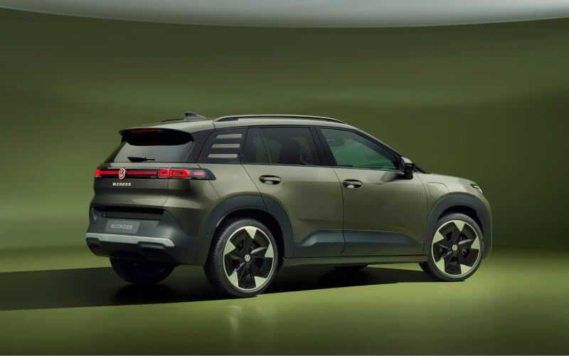 Check-up Media Volkswagen ID. Cross rear