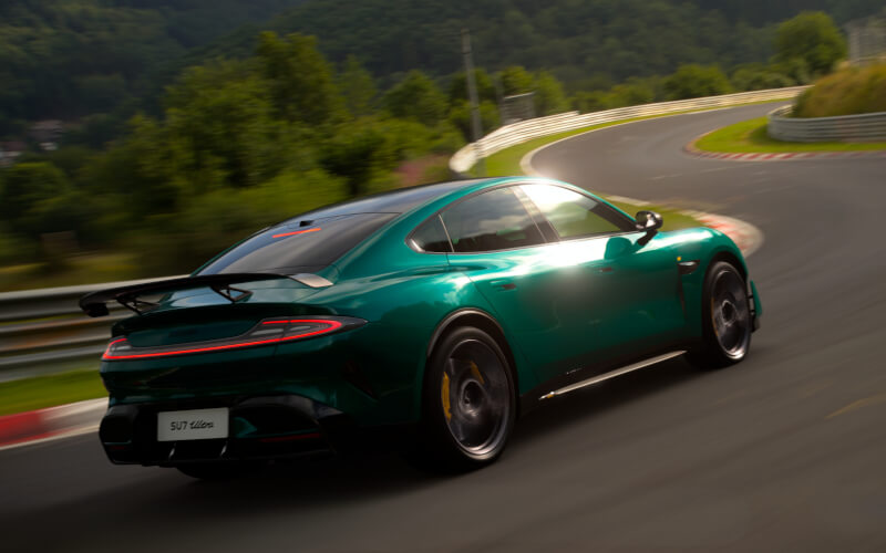 Check-up Media Xiaomi SU7 Ultra Gran Turismo 7 2