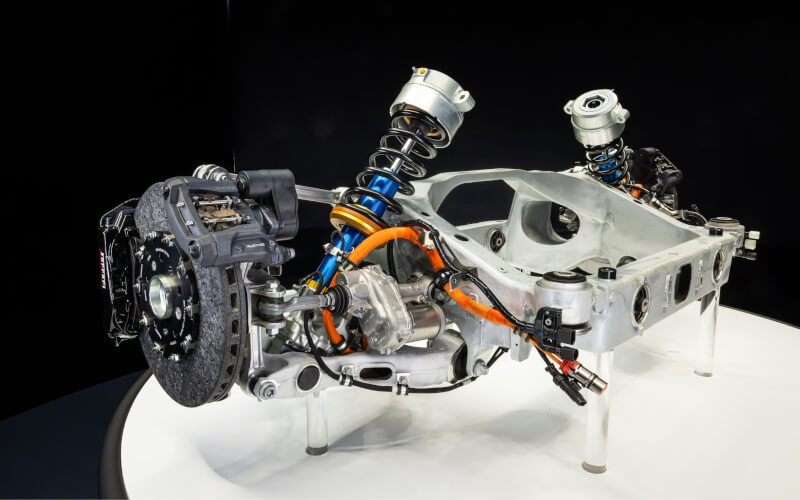 Check-up Media Ferrari Elettrica 12